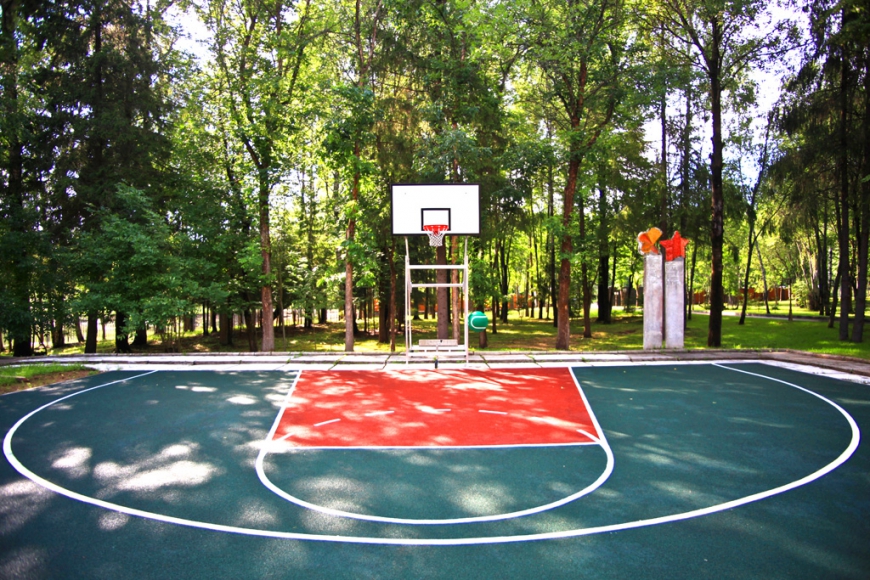 баскетбольная площадка.jpg